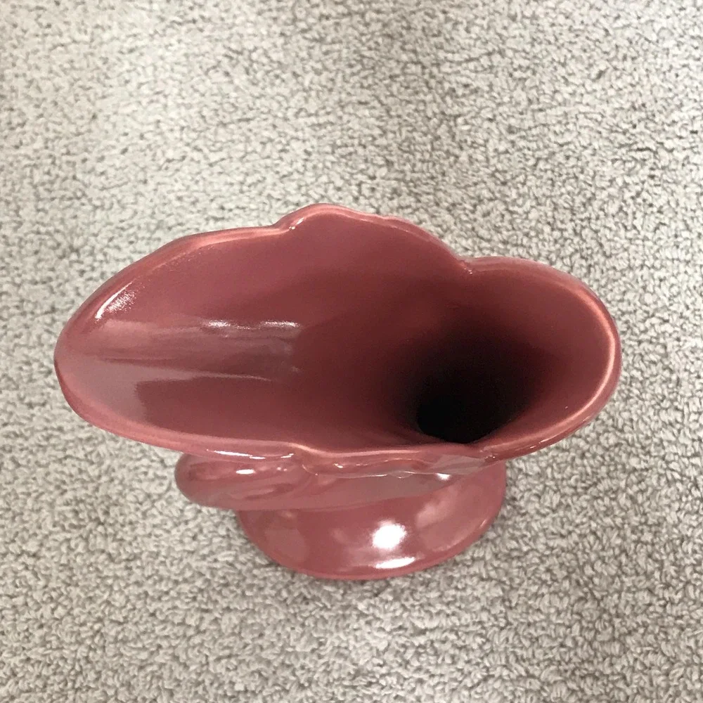 Cornucopia Ceramic Pottery Vase Pink Mauve 8